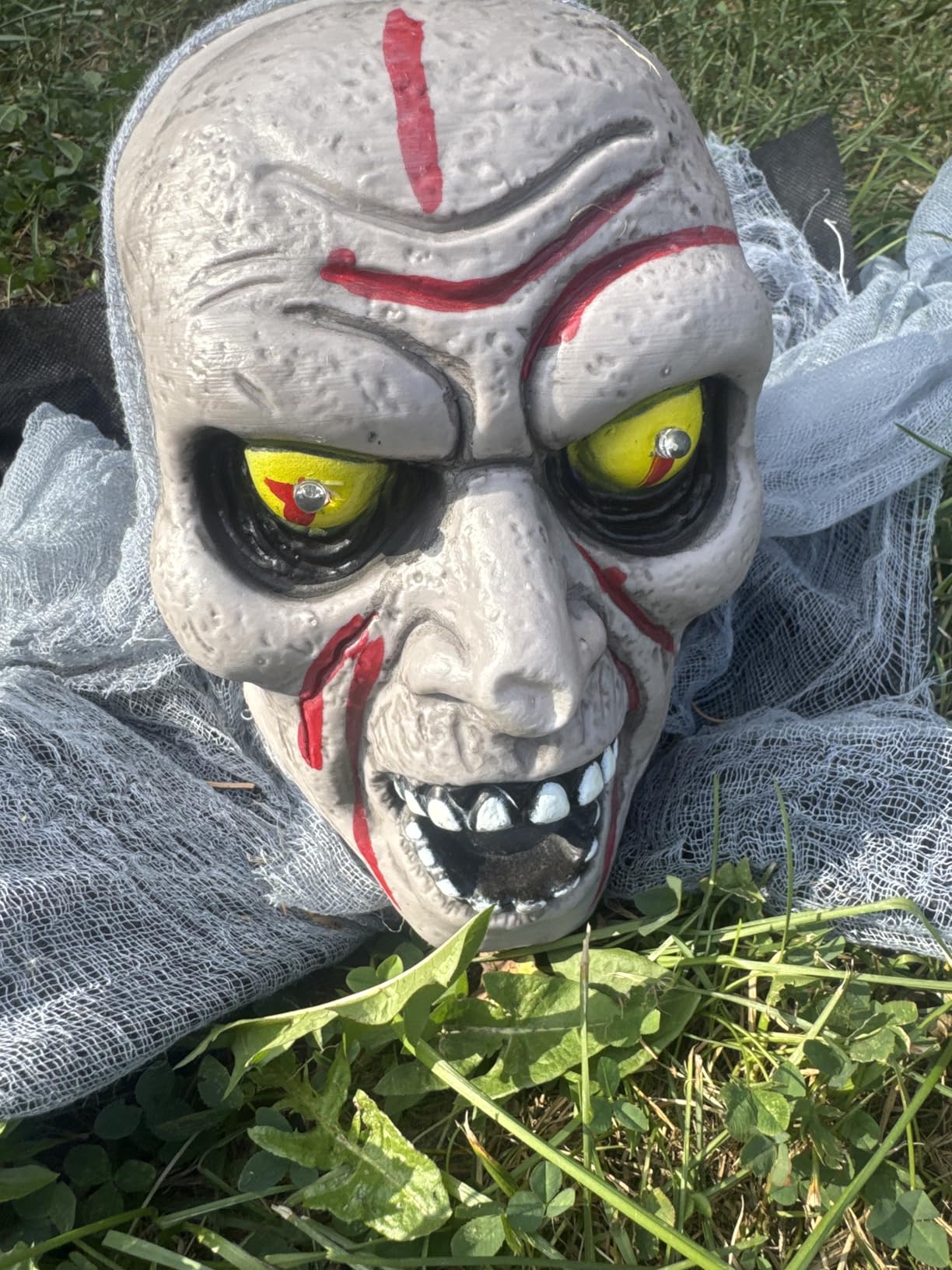 JOYIN Halloween Decorations Outdoor Light-Up Zombie Groundbreaker with bloodstain and Creepy Sound for Halloween Outside Decor Lawn Yard Patio Graveyard Decoration, Haunted House Prop customer photo 2
