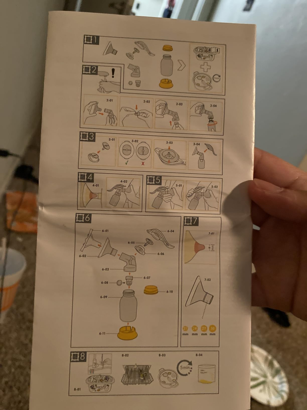Medela Harmony Manual Breast Pump, On-the-Go, More Milk Output customer photo 1