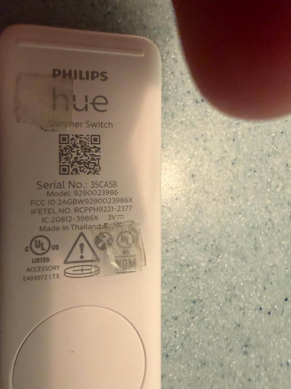 Philips Hue Smart Dimmer Switch Remote, 1-Pack, White customer photo 2