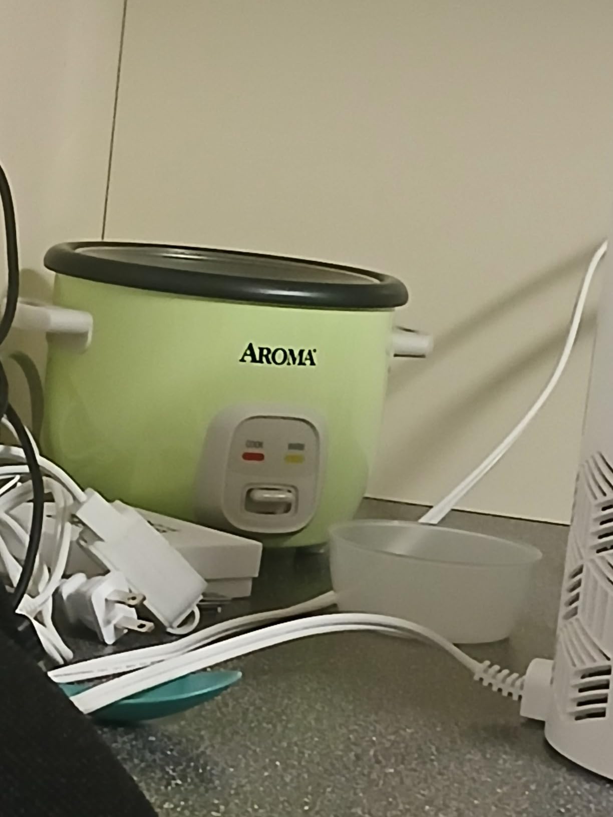 Aroma Housewares 4-Cups (Cooked) / 1Qt. Rice & Grain Cooker (ARC-302NG), White customer photo 2