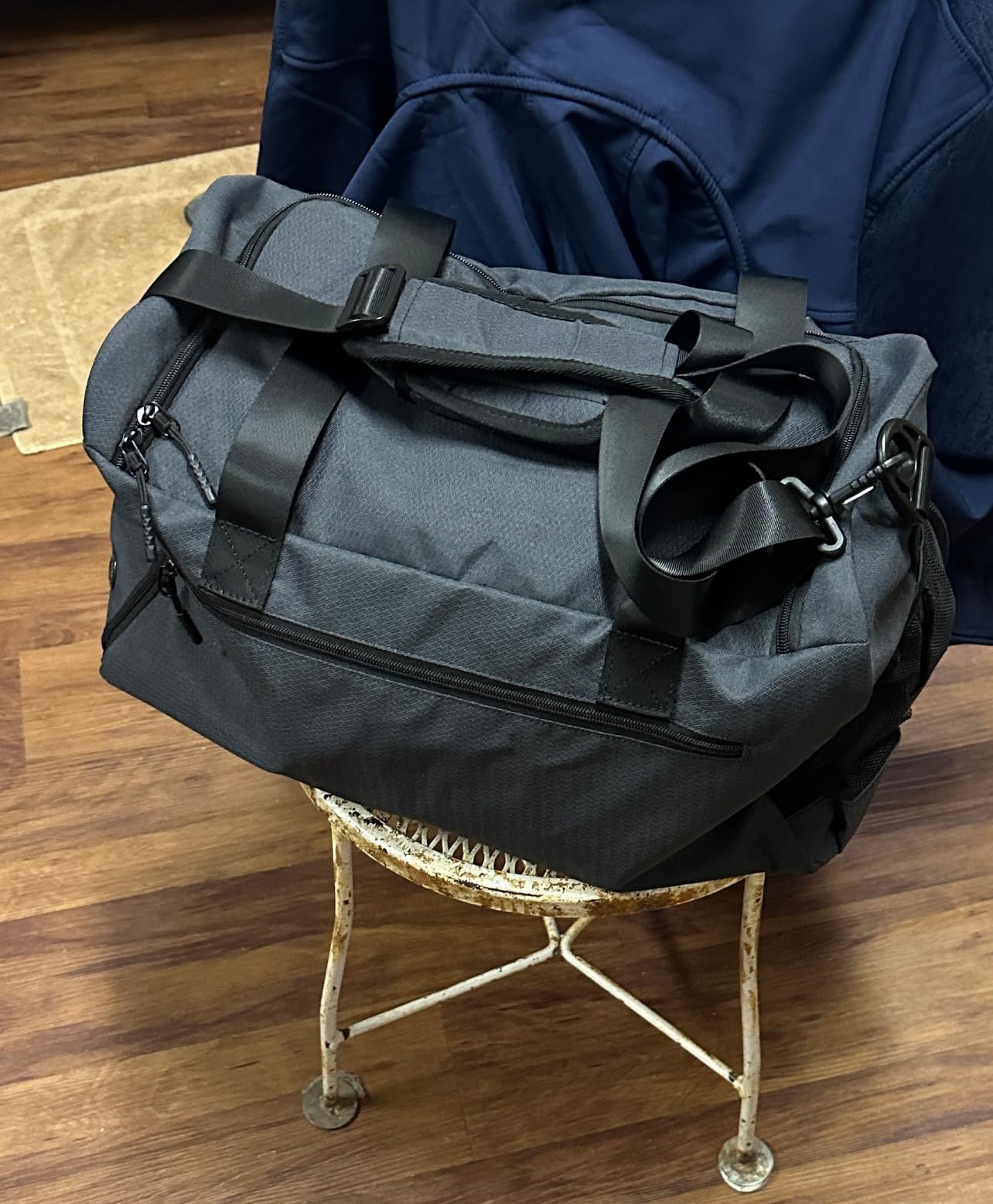 Gym Bag for Men Women, Sports Duffle Bag with Wet Pocket & Shoes Compartment, Water Resistant Overnight Weekender Bag Duffel Bag customer photo 2