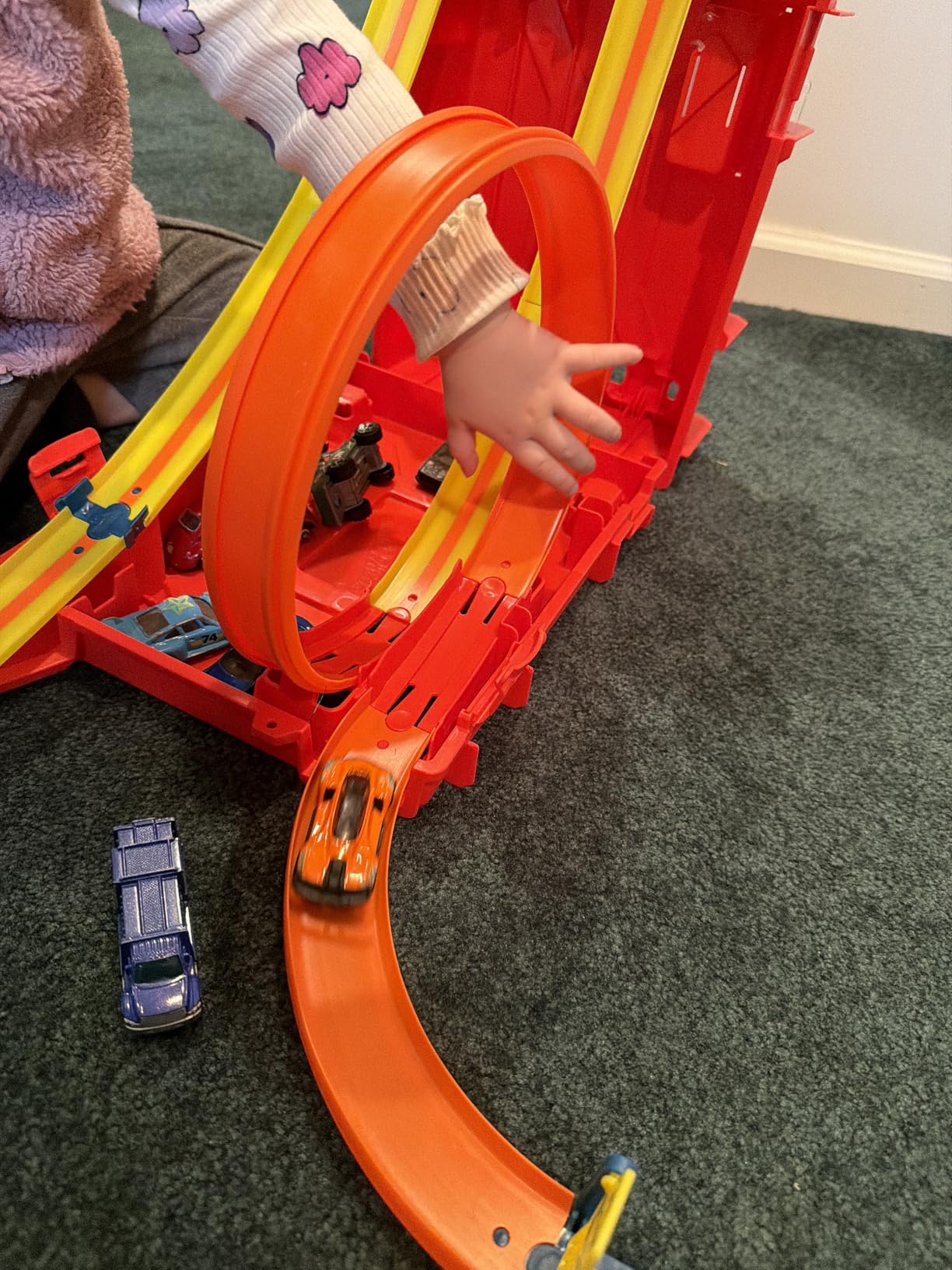 Hot Wheels Track Builder Unlimited Fuel Can Stunt Box Playset & Car customer photo 1