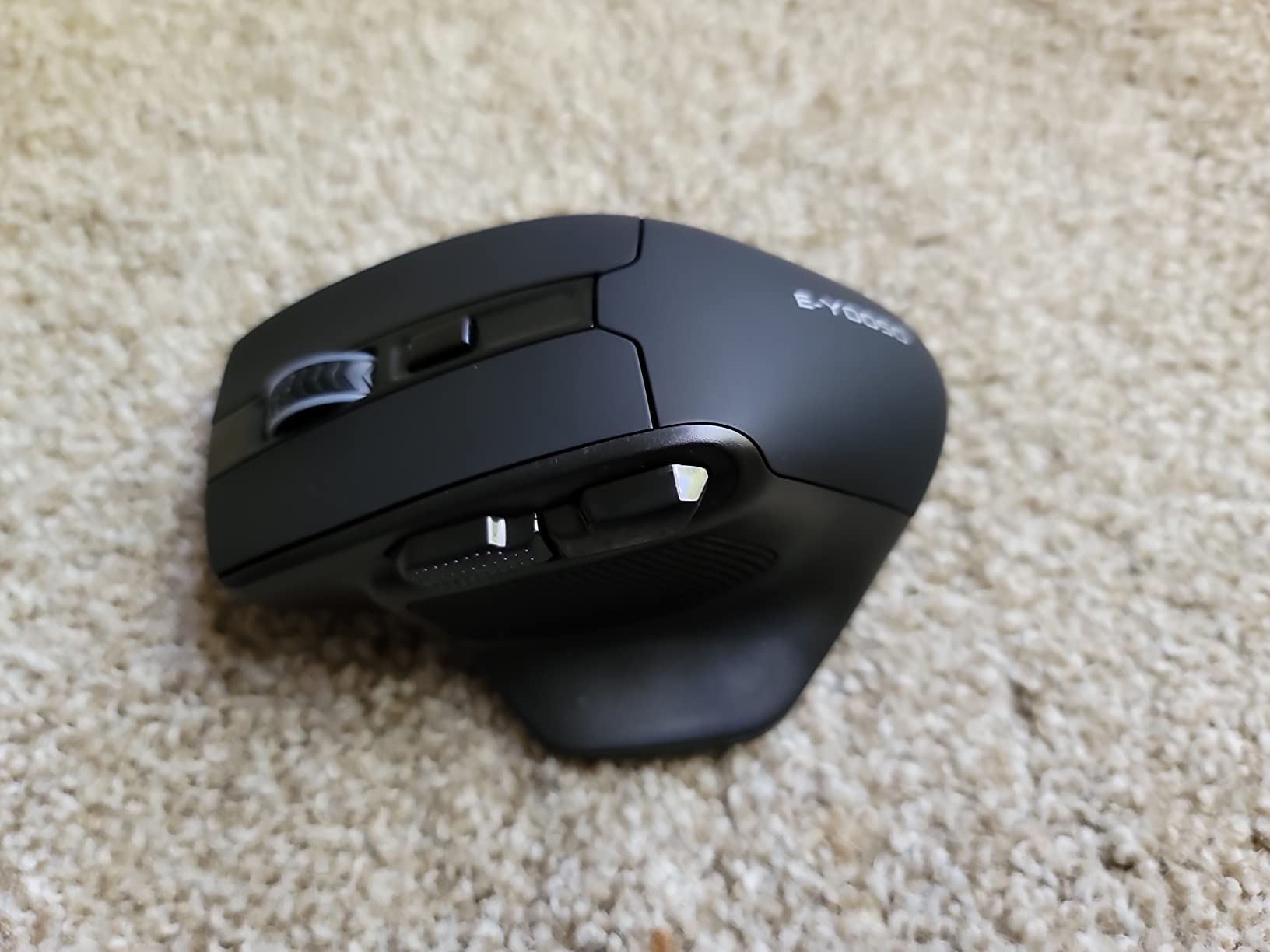 E-YOOSO Large Wireless Mouse for Big Hands, 6 Buttons, 5-Level 4800 DPI customer photo 2