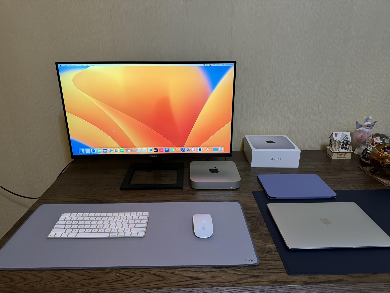 Apple 2023 Mac mini Desktop Computer with Apple M2 chip with 8‑core CPU and 10‑core GPU, 8GB Unified Memory, 256GB SSD Storage, Gigabit Ethernet. Works with iPhone/iPad customer photo 2
