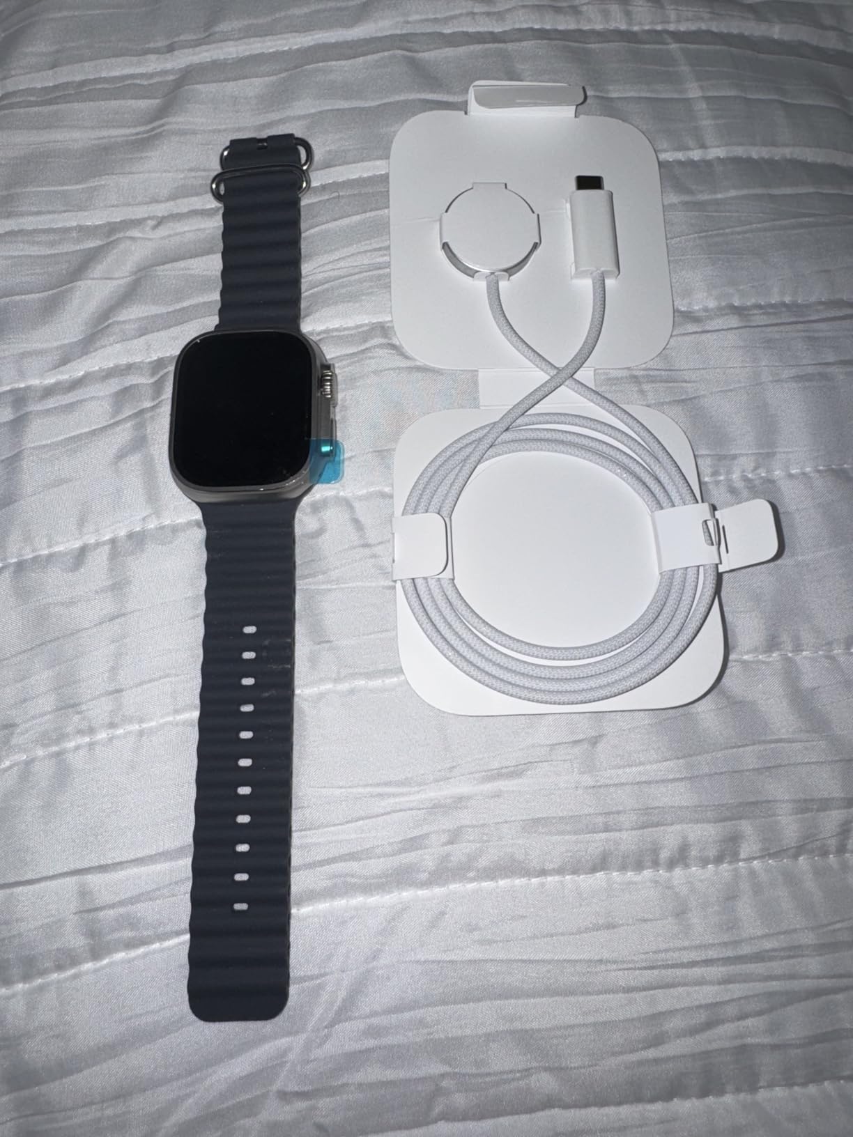 Apple Watch Ultra [GPS + Cellular 49mm] Titanium Case with Midnight Ocean Band, One Size (Renewed) customer photo 1
