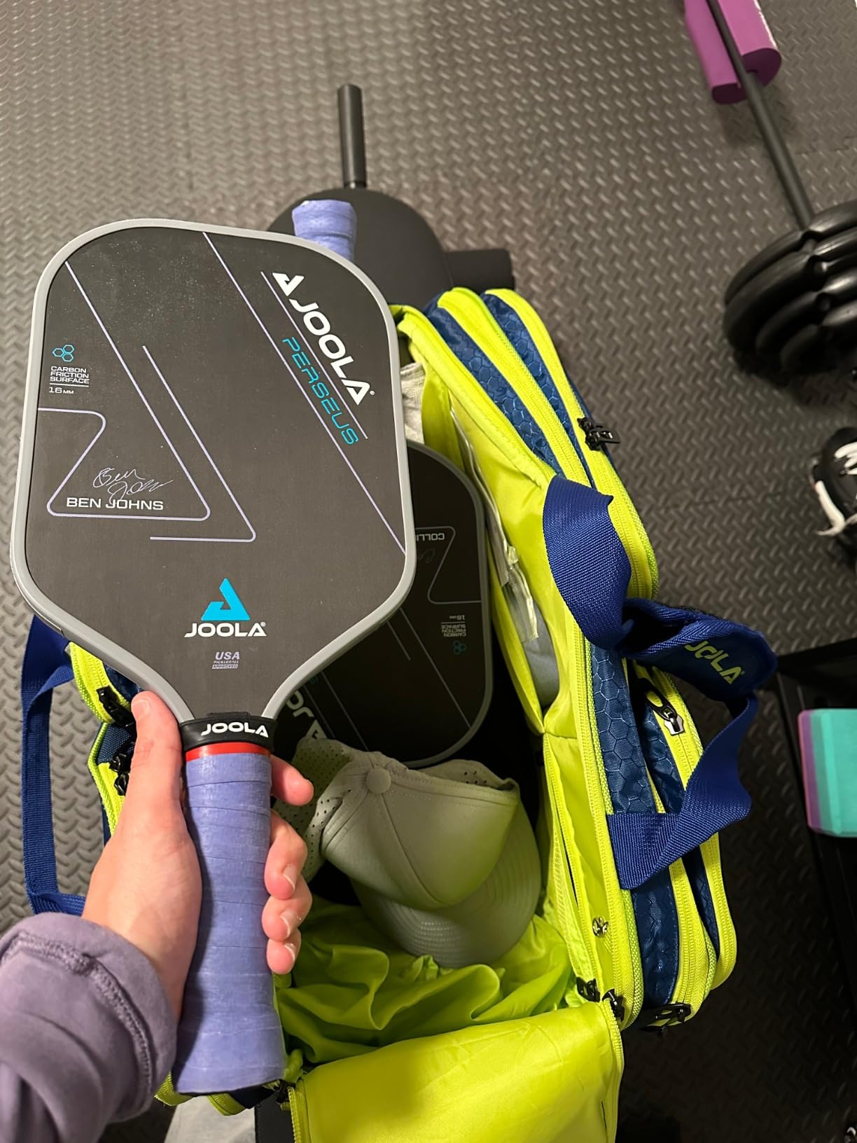 JOOLA Professional Pickleball Paddles – Charged Surface Technology for Power & Feel – Select Perseus or Hyperion Shape – Fully Encased Carbon Fiber – USAP Approved – Well Balanced w/Pop & Control customer photo 2