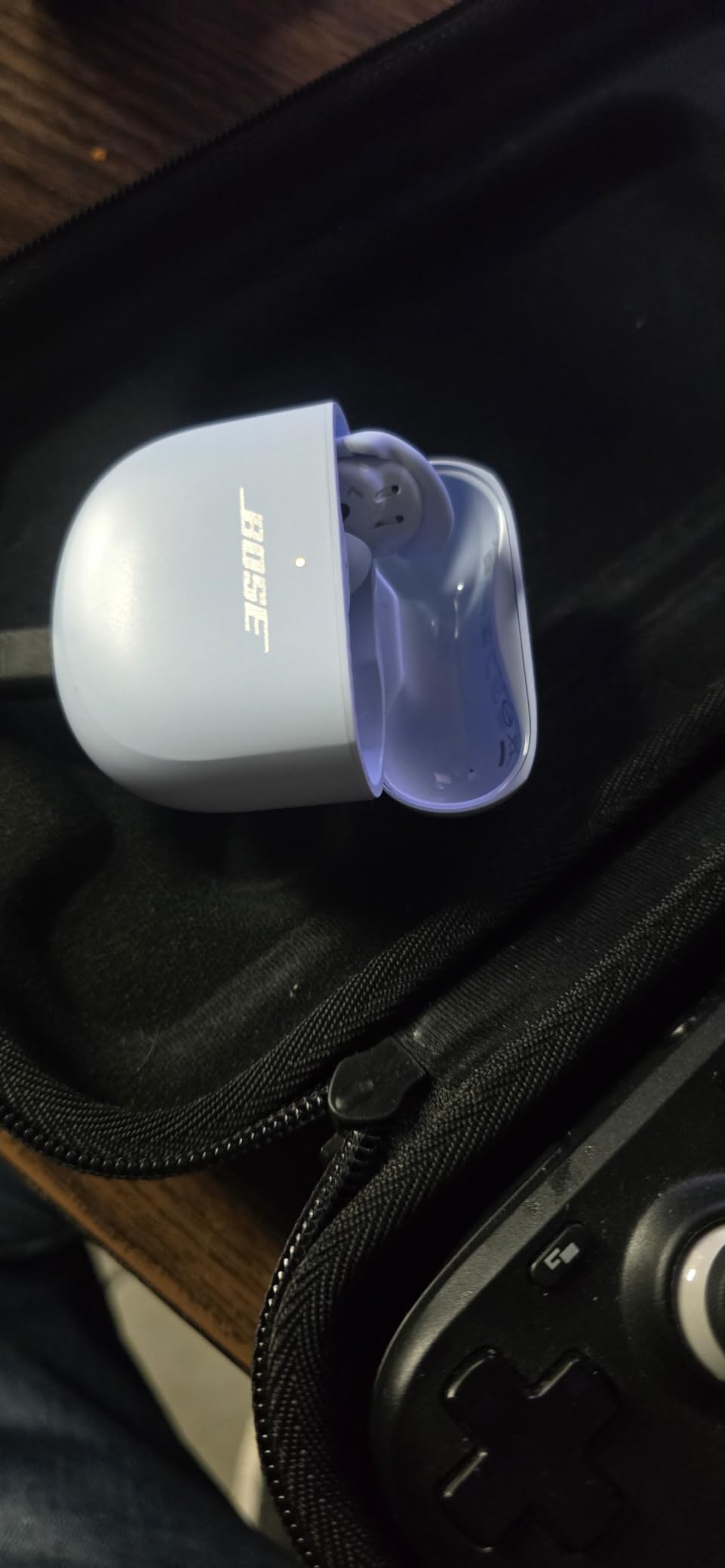 Bose QuietComfort Ultra Bluetooth Earbuds, Wireless Earbuds with Spatial Audio and World-Class Active Noise Cancellation, Deep Bass, Up to 6 Hours of Playtime, Black customer photo 2