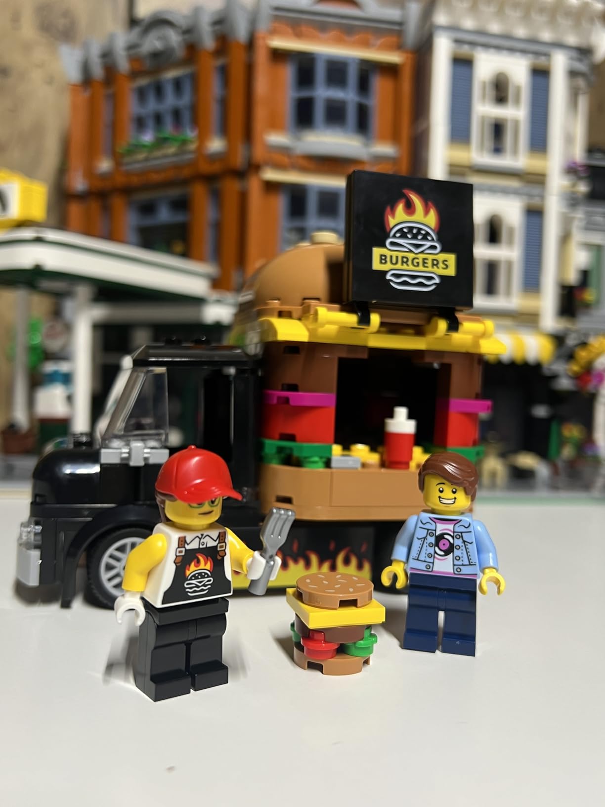 LEGO City Burger Truck Toy Building Set, Fun Gift for Kids Ages 5 Plus, Burger Van and Kitchen Playset, Vendor Minifigure and Accessories, Imaginative Pretend Play for Boys and Girls, 60404 customer photo 2