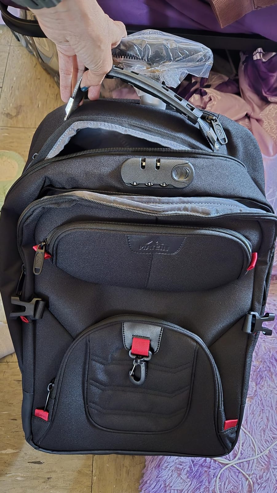 MATEIN Rolling Bag with Wheels, 17 Inch Laptop Roller Backpack for Adults customer photo 2