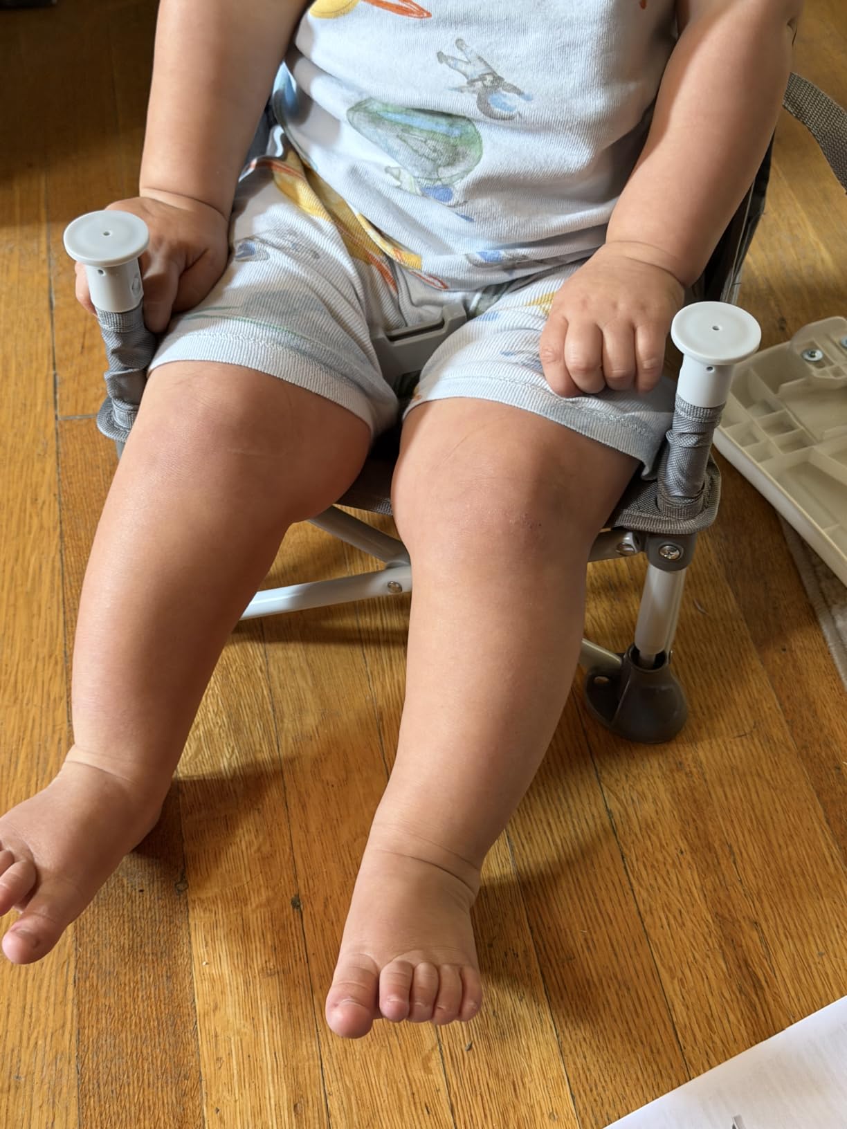 Bright Starts Pop ‘N Sit Portable Booster Seat, 3-in-1 Floor Seat, Travel High Chair & Toddler Booster with Feeding Tray, Indoor/Outdoor, Grey, 6 Months–3 Years customer photo 2
