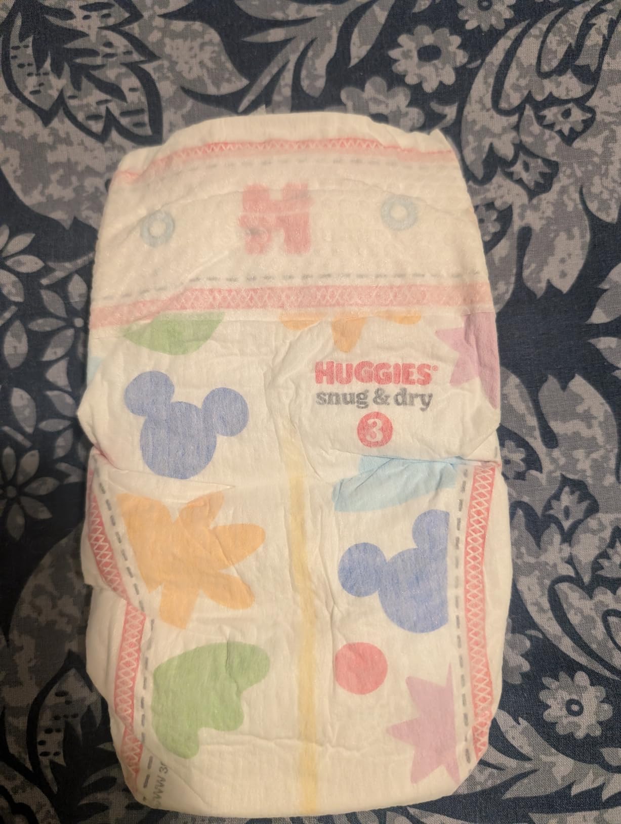 Huggies Snug & Dry Diapers Size 1, 128 Count customer photo 2