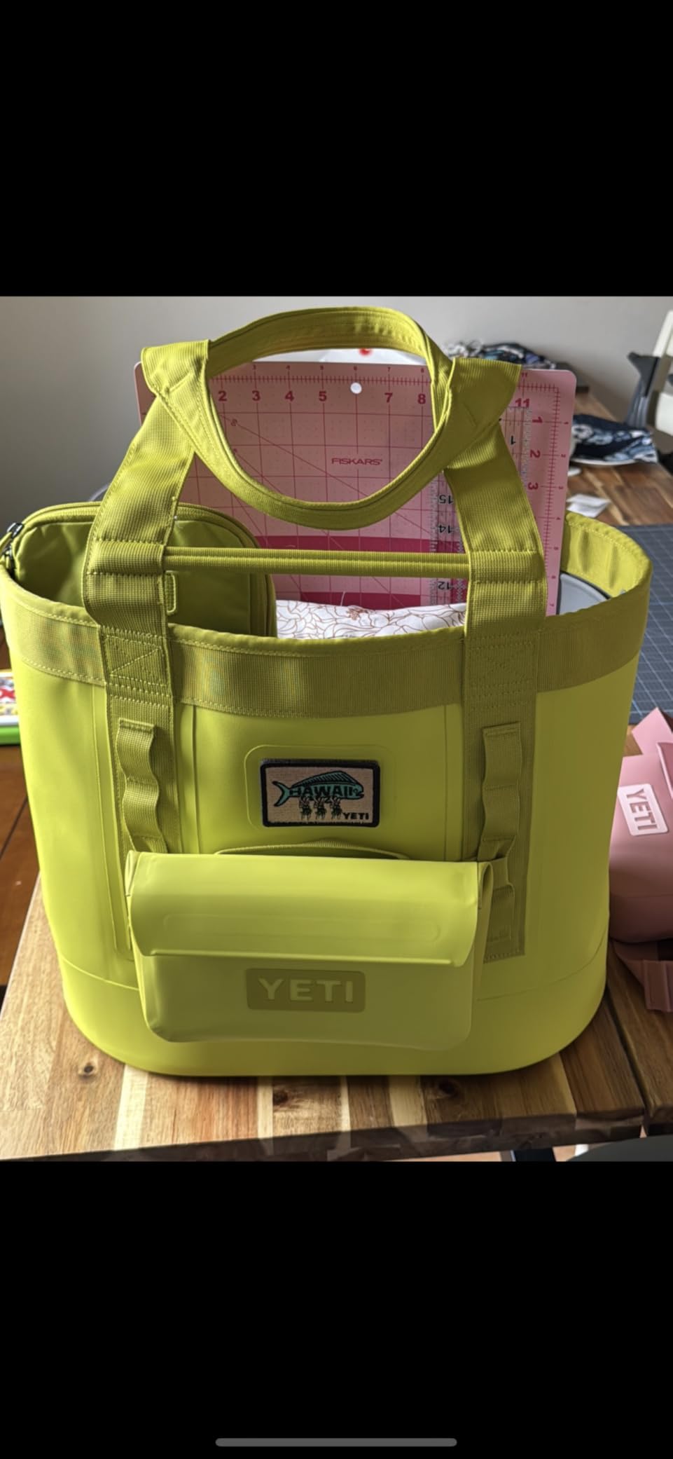 YETI Camino 35 Carryall with Internal Dividers, All-Purpose Utility, Boat and Beach Tote Bag, Durable, Waterproof customer photo 1
