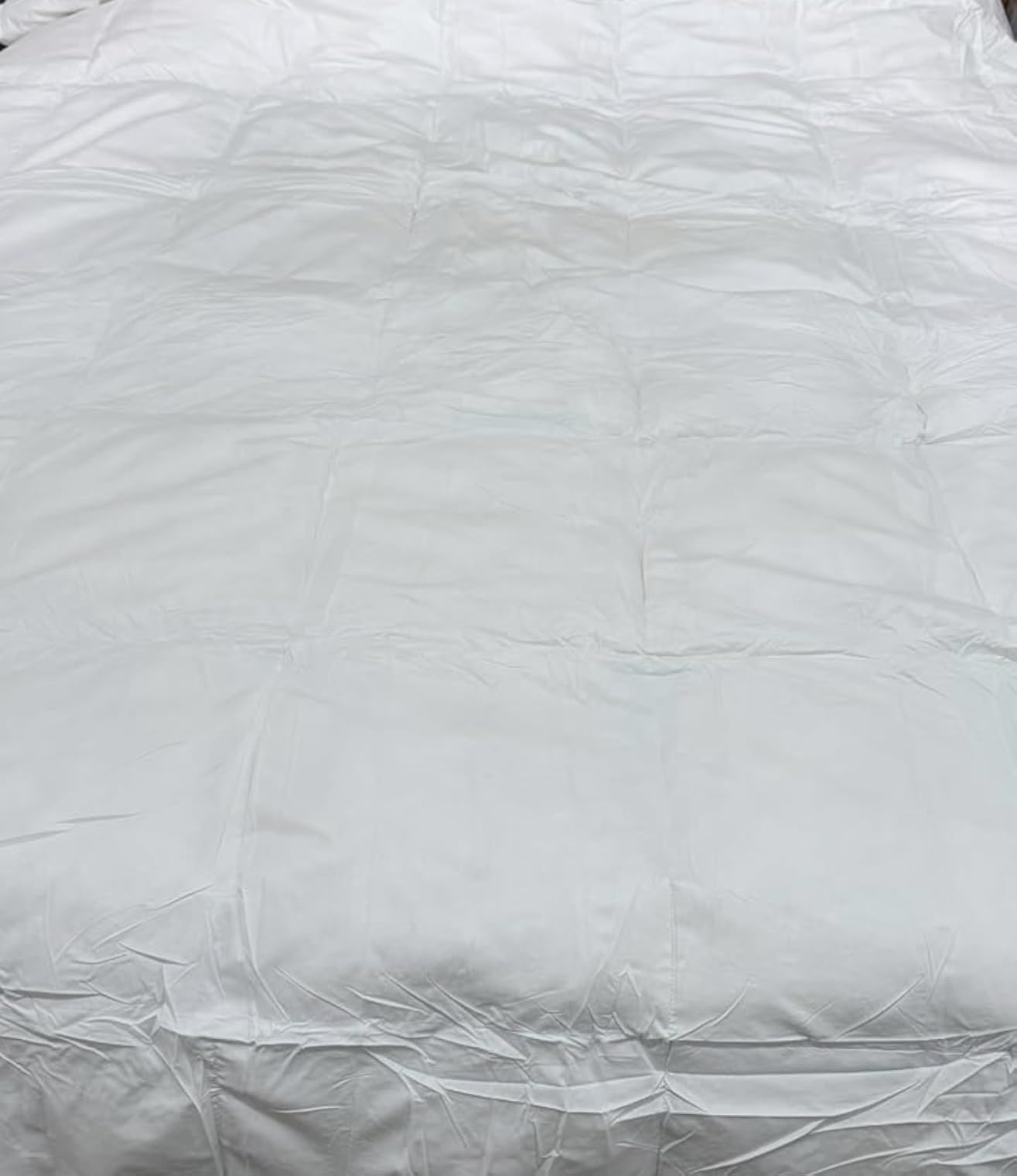 Hotel Grand White Goose Feather Down Fiber Comforter Queen, Extra Warmth customer photo 1