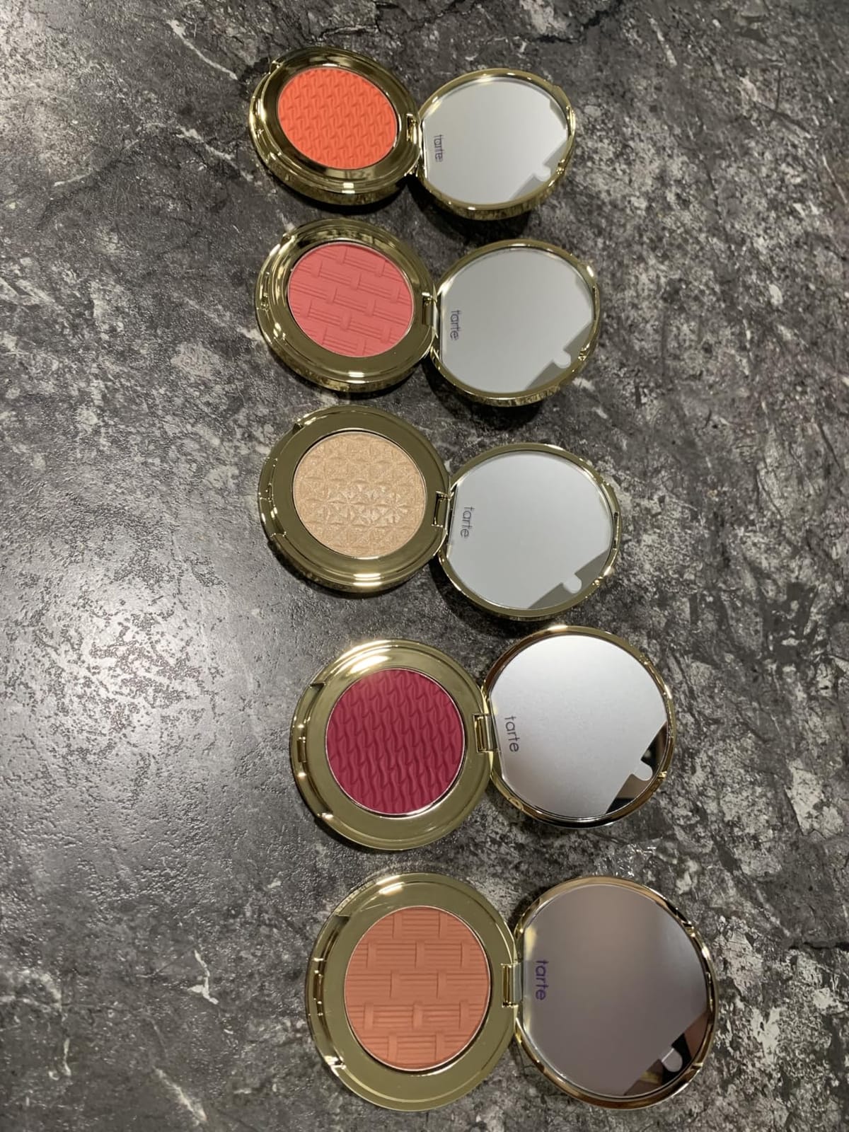 Tarte Amazonian Clay 12-hour Blush – Mineral Pigment Sheer Blush With Vitamin E & Olive Oil for Lightweight Longwear & Buildable Coverage, Vegan & Cruelty Free customer photo 1
