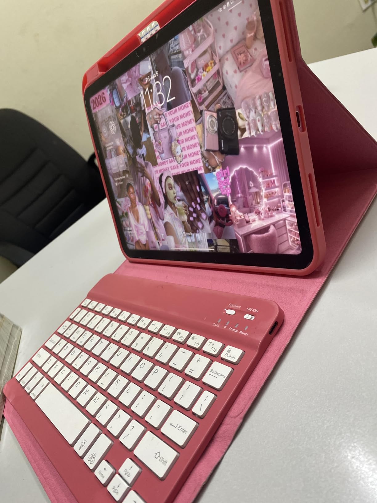 Hamile for iPad A16 11th 10th Generation Case with Keyboard - Wireless customer photo 2