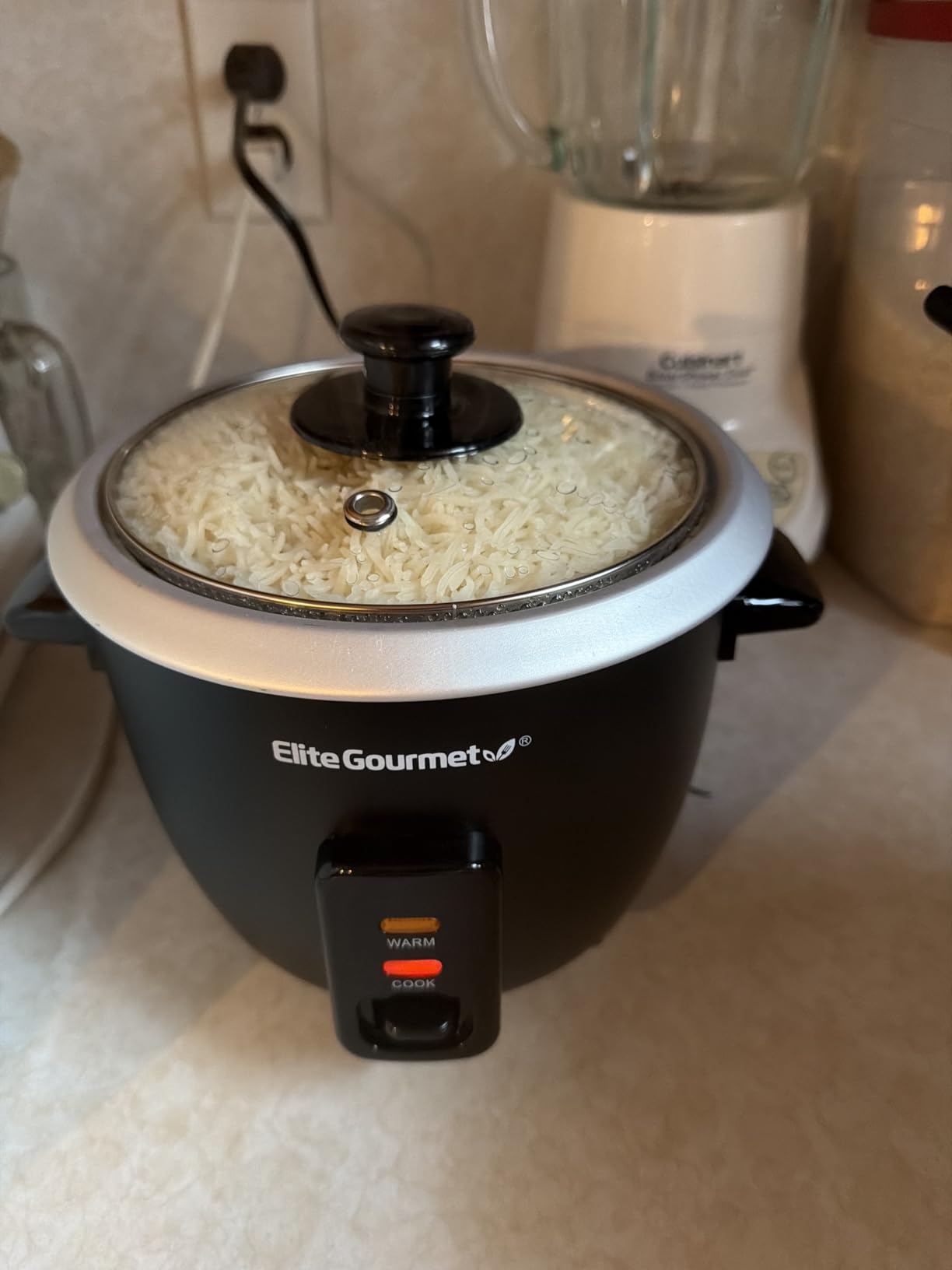 Elite Gourmet ERC003BX Rice Cooker, Keep Warm, Black, 6 Cups Cooked customer photo 1