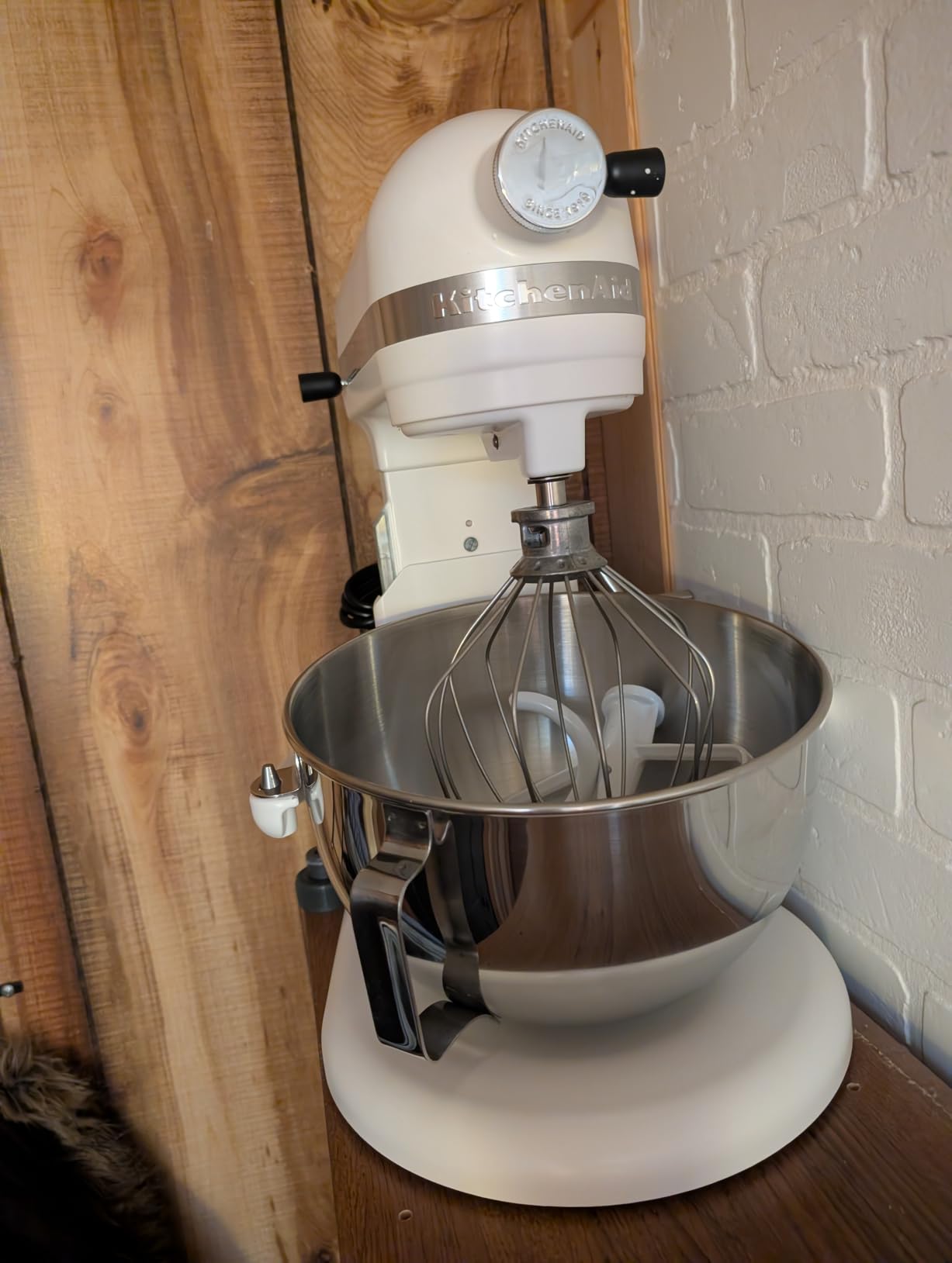 KitchenAid 5.5-Qt Bowl-Lift Stand Mixer, KSM55SXXX, Porcelain White customer photo 2